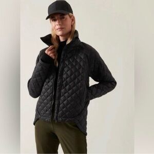 Athleta Black Whisper Featherless Quilted Puffer Jacket